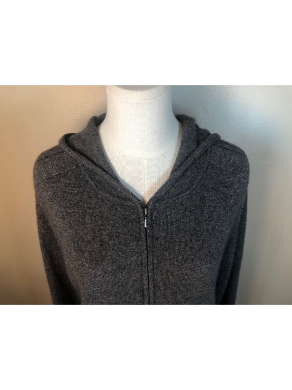 Vintage Marshall Field's 100% Cashmere Knit Zip Up Hoodie Charcoal Gray Sz Large - Picture 2 of 12